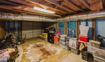 1307 River Oaks, Benton, AR 72019