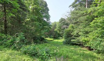 11 College Hill Rd, Canaan, CT 06018