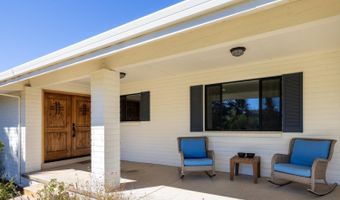 875 White Cottage Rd N, Angwin, CA 94508