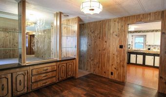 443 Piccadilly Cir, Bismarck, ND 58504
