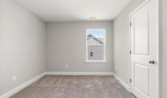 400 Shelby Meadow Ln, Angier, NC 27501