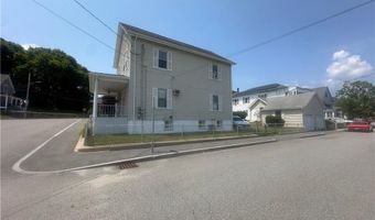 105 Winter St, Lincoln, RI 02838