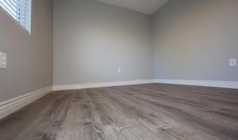 127 S Outpost Rd 2, Apache Junction, AZ 85119