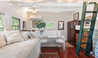 74 Third St, Newport, RI 02840