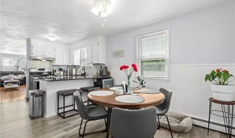 12 Parsons St, East Providence, RI 02914