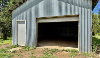 21611 Farm Road 2090, Aurora, MO 65605