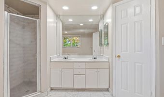 5715 MASSACHUSETTS, Bethesda, MD 20816