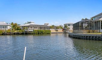 625 BALIBAY Rd, Apollo Beach, FL 33572