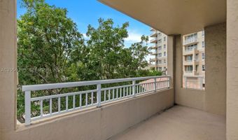 19501 W Country Club Dr 309, Aventura, FL 33180