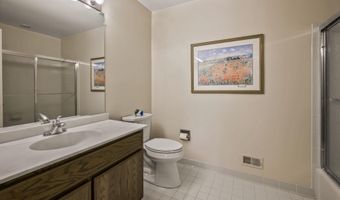 8013 RISING RIDGE Rd, Bethesda, MD 20817