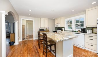 805 Avondale Ave, Albemarle, NC 28001