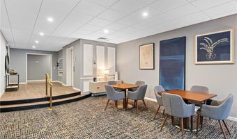 30 Argyle Ave 206, East Providence, RI 02915