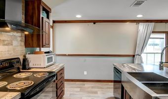 10761 NE 110TH Ln, Archer, FL 32618