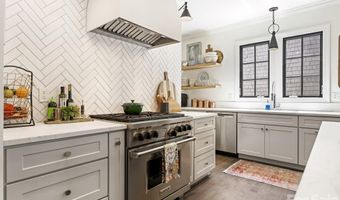 2116 Midwood Pl, Charlotte, NC 28205
