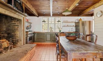582 Old Kings Hwy, Accord, NY 12404