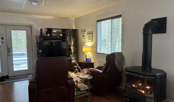 107 Pinewood Dr, Altona, NY 12910