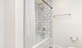 145 E MAGNOLIA Ave 310, Auburn, AL 36830