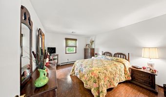 20 Wendell Dr, Albany, NY 12205
