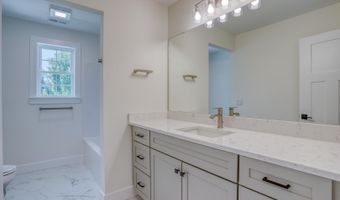 1111 MONROE Ter, Dover, DE 19904