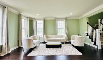 22611 WINDSOR LOCKS Sq, Ashburn, VA 20148