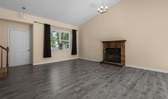 1554 Morning Sun Dr, Ballwin, MO 63021