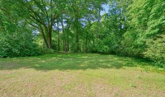 110 Barnesdale, Woodstock, GA 30188