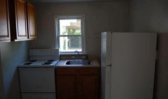 2 SPRUCE Ln, Annapolis, MD 21401