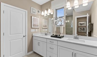 6 SEPIA Sq Mo, Ashburn, VA 20147