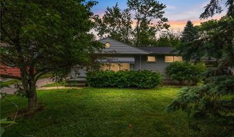 155 Mapleview Dr, Amherst, NY 14226