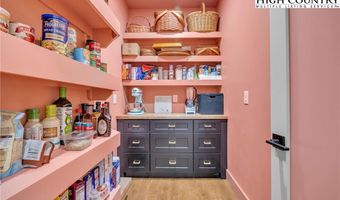 3681 Mulatto Mountain Rd, Fleetwood, NC 28626