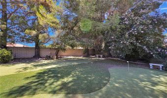 13331 Waco Dr, Apple Valley, CA 92308