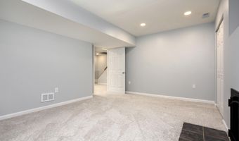 701 SONNE Dr, Annapolis, MD 21401