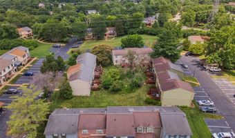 13351 Hiddencrest Ln, Ballwin, MO 63021