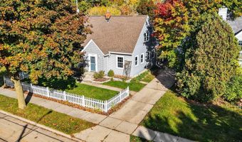 430 E GLENDALE Ave, Appleton, WI 54911