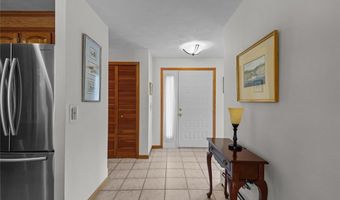 236 Indian Trl, Narragansett, RI 02874