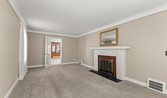 15264 Harrison Ave, Allen Park, MI 48101