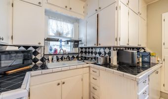 634 S McKinley St, Casper, WY 82601