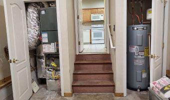 326 WILLIAMS St 302, Berlin, MD 21811