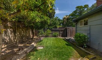 7516 Brentwood Dr, Stockton, CA 95207