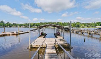 1954 White Rd, Camden, SC 29020