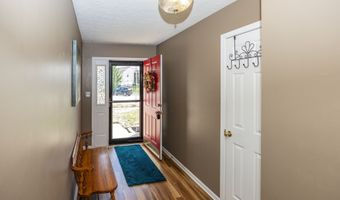 7934 Painted Pony Dr, Indianapolis, IN 46217