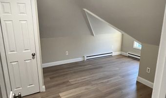 106 Stearns St 3rd floor, Bristol, CT 06010