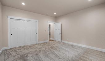 10233 Bunco Rd, Athol, ID 83801