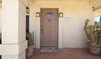 25274 Skyline, Apple Valley, CA 92308