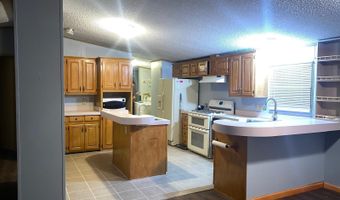 921 Sparks Cir, Socorro, TX 79927