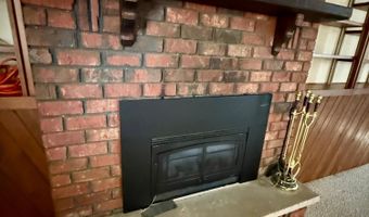 811 SUNSET Dr, Antigo, WI 54409