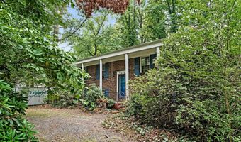 8604 ARDFOUR Ln, Annandale, VA 22003