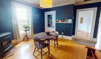 21 Fern St, Bangor, ME 04401