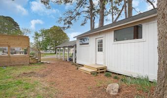 619 Bonner St, Aurora, NC 27806