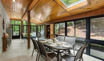240 Upper Ridge Rd, Glenville, NC 28736